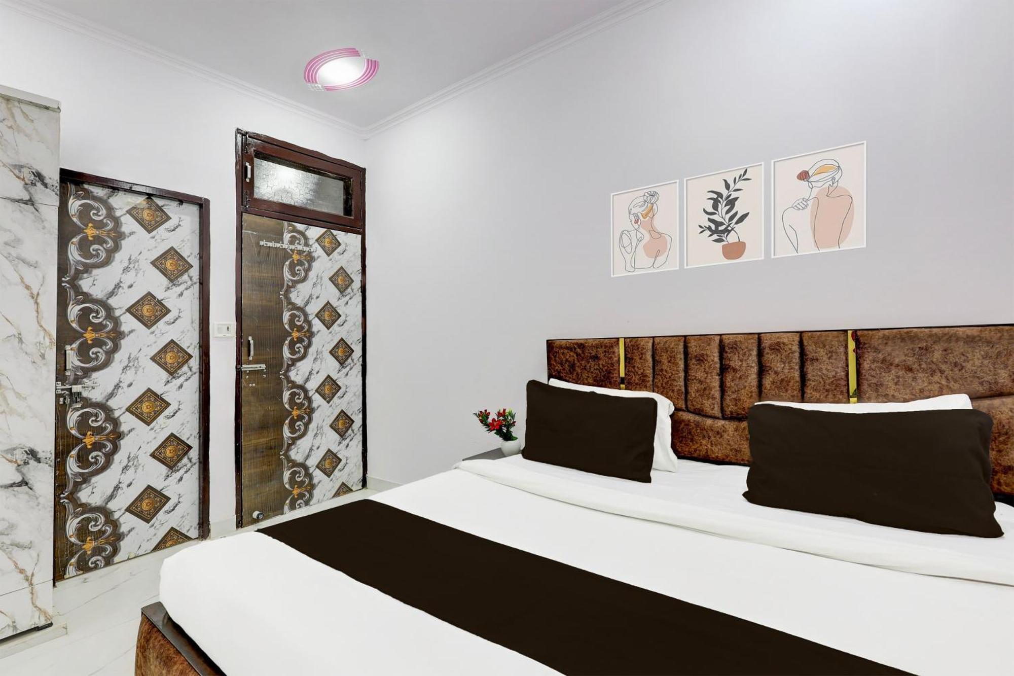 Hotel The Arrow Near Paschim Vihar Delhi  Extérieur photo